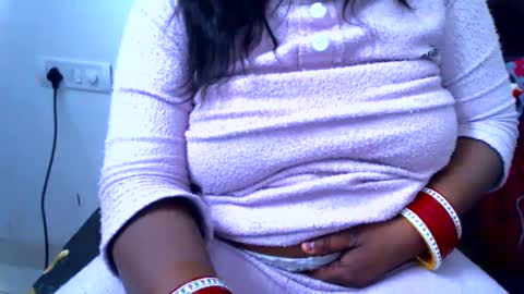 Snapshot of desi_punjabn chatting on 12-19-24, 06:45 simran online show from 12-19-24, 06:45