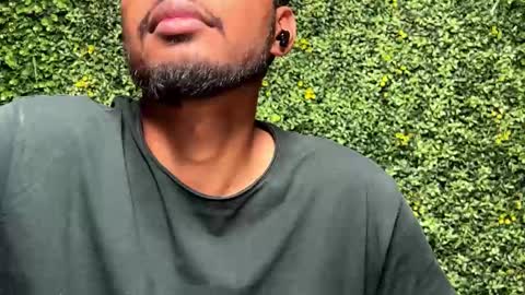 Snapshot of desi_silver chatting on 01-28-25, 09:08 Desi silver online show from 01-28-25, 09:08