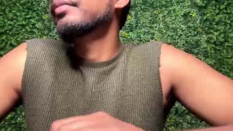 Snapshot of desi_silver chatting on 01-29-25, 05:30 Desi silver online show from 01-29-25, 05:30