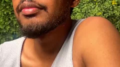 Snapshot of desi_silver chatting on 01-31-25, 11:24 Desi silver online show from 01-31-25, 11:24