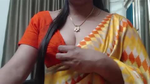 Snapshot of desimaisa130 chatting on 12-27-24, 07:46 Maisa online show from 12-27-24, 07:46
