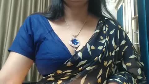 Snapshot of desimaisa130 chatting on 01-22-25, 06:41 Maisa online show from 01-22-25, 06:41