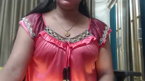 Snapshot of desimaisa130 chatting on 03-08-25, 05:11 Maisa online show from 03-08-25, 05:11