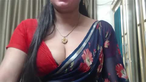 Snapshot of desimaisa130 chatting on 03-11-25, 08:31 Maisa online show from 03-11-25, 08:31