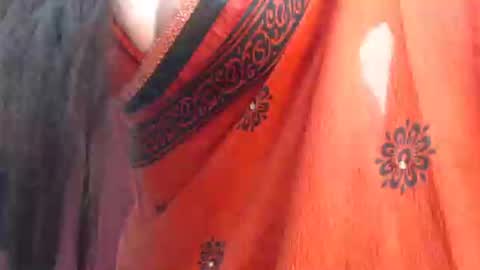 Snapshot of desimaisa130 chatting on 09-25-25, 04:54 Maisa online show from 09-25-25, 04:54
