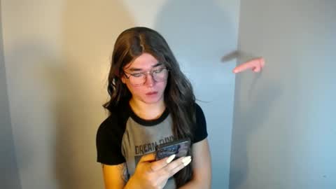 LORINE online show from 12-15-24, 05:02