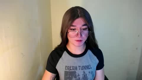 LORINE online show from 01-15-25, 05:37