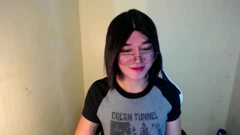 LORINE online show from 01-21-25, 11:34