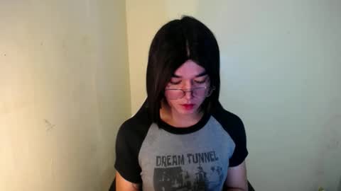 LORINE online show from 01-30-25, 04:06