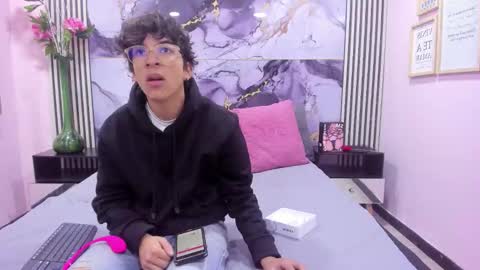 desire_ecstasy online show from 10-11-25, 12:58