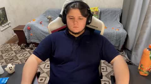 desiredude9 online show from 10-17-25, 07:16