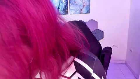 TORI AND MR. BEAR online show from 10-15-25, 07:47