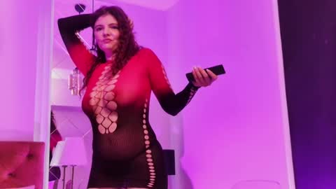 Desiree online show from 11-17-25, 05:24