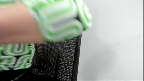 Nicky online show from 02-28-25, 03:04