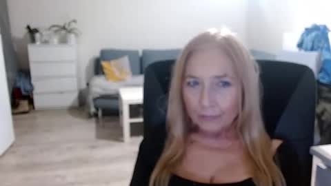 S O F I A online show from 01-07-25, 07:42