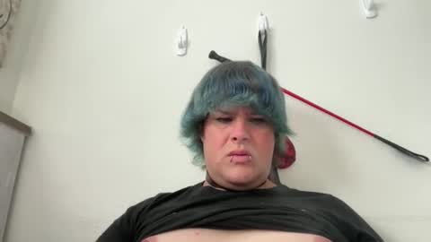 Dezmond online show from 11-24-25, 07:35