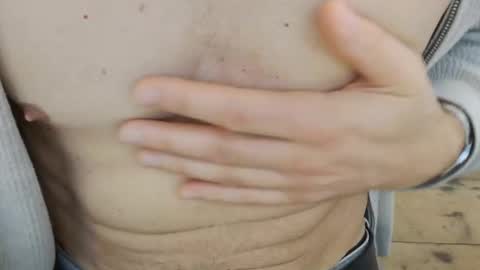 Snapshot of desperado3000 chatting on 11-28-25, 09:56 desperado3000 online show from 11-28-25, 09:56