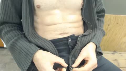 Snapshot of desperado3000 chatting on 12-15-25, 12:42 desperado3000 online show from 12-15-25, 12:42