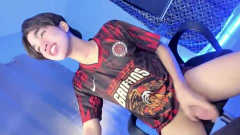 Snapshot of destinyrosexxx chatting on 02-20-25, 01:30 Chelsea online show from 02-20-25, 01:30