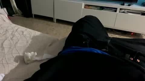 destrosandotelculo online show from 10-09-25, 08:29