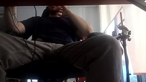 Snapshot of destroyingunit chatting on 11-02-25, 11:40 destroyingunit online show from 11-02-25, 11:40