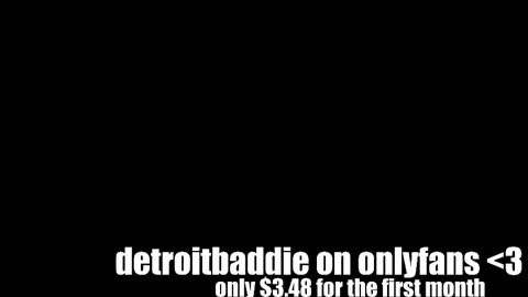 Snapshot of detroitbaddie chatting on 03-02-25, 03:27 detroitbaddie online show from 03-02-25, 03:27