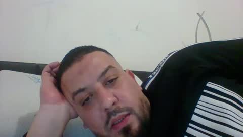 Snapshot of devil_angel66 chatting on 01-24-25, 05:53 devil_angel66 online show from 01-24-25, 05:53