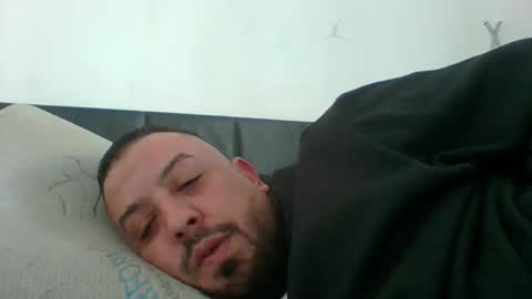 Snapshot of devil_angel66 chatting on 09-27-25, 03:39 devil_angel66 online show from 09-27-25, 03:39