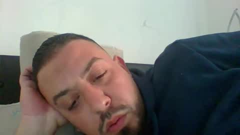 Snapshot of devil_angel66 chatting on 10-11-25, 04:05 devil_angel66 online show from 10-11-25, 04:05