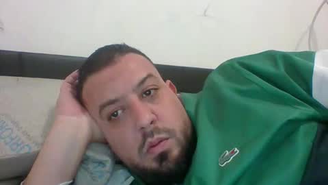 Snapshot of devil_angel66 chatting on 10-24-25, 04:25 devil_angel66 online show from 10-24-25, 04:25