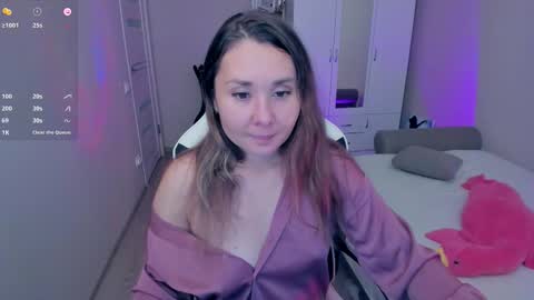 Snapshot of devil_mixie chatting on 10-14-25, 03:35 devil_mixie online show from 10-14-25, 03:35