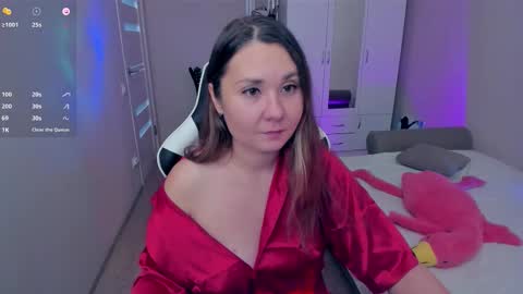 Snapshot of devil_mixie chatting on 10-15-25, 03:45 devil_mixie online show from 10-15-25, 03:45