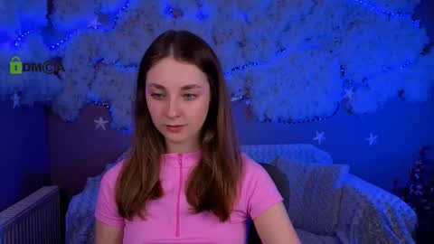 devil_moon_ online show from 03-12-26, 10:21