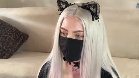 Devil online show from 03-25-26, 12:33