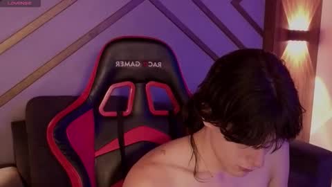 Alex online show from 10-10-25, 04:22