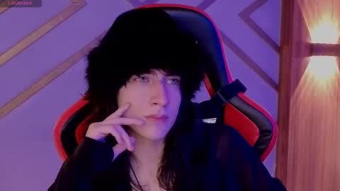 Alex online show from 11-08-25, 04:12