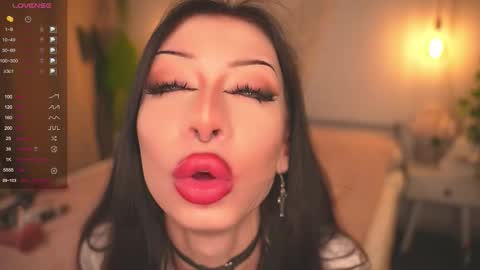  CIBELLE  online show from 10-20-25, 04:07