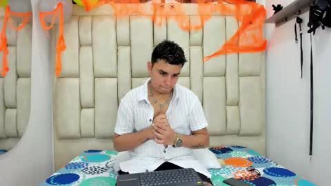 Devil online show from 11-02-25, 02:25