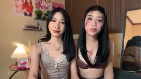 Snapshot of devine_goddessx chatting on 02-14-26, 05:43 Devine Greyson online show from 02-14-26, 05:43