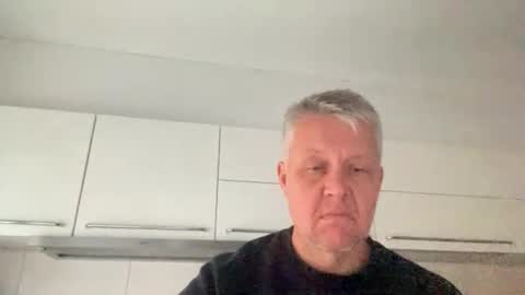 Devon online show from 10-27-25, 12:42