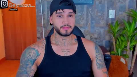 JULIAN online show from 11-02-25, 05:59