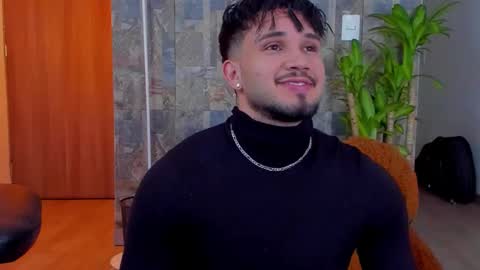 JULIAN online show from 11-09-25, 08:18