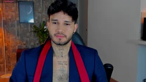 Snapshot of deymon_scott chatting on 02-01-26, 09:02 JULIAN online show from 02-01-26, 09:02