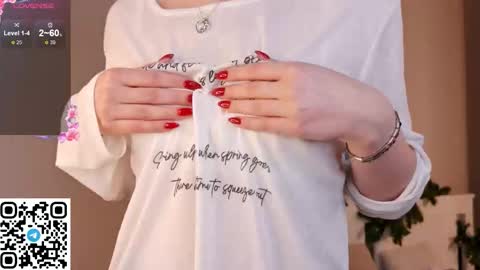 Kira online show from 01-15-26, 07:06