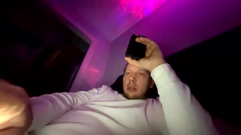 Snapshot of deznuts130 chatting on 01-27-25, 06:30 deznuts130 online show from 01-27-25, 06:30