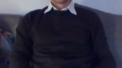 Snapshot of dezz899 chatting on 10-22-25, 06:40 dezz899 online show from 10-22-25, 06:40