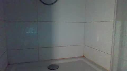 Snapshot of dezz899 chatting on 11-30-25, 05:50 dezz899 online show from 11-30-25, 05:50