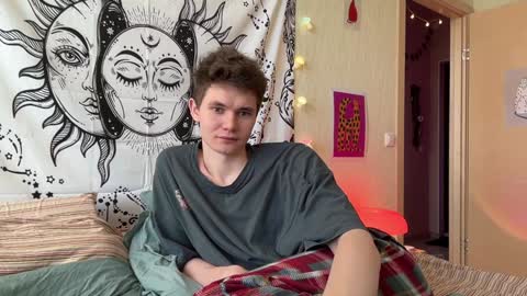 Di Alex online show from 12-18-24, 09:47
