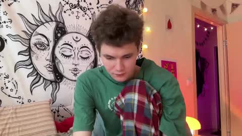 Di Alex online show from 12-19-24, 10:02