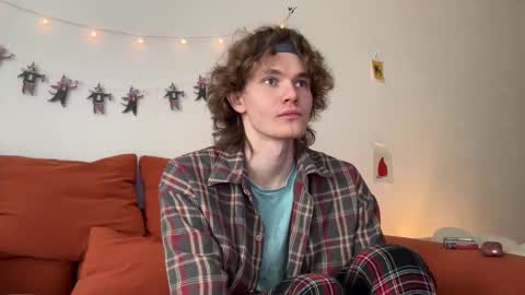 Di Alex online show from 12-21-25, 09:49